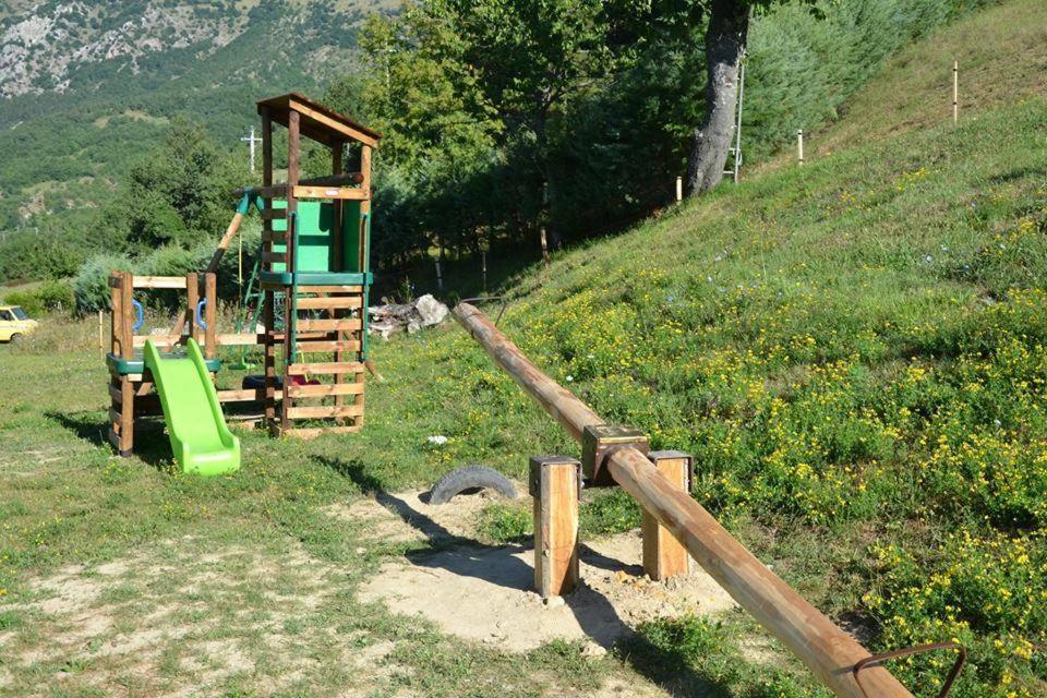La Baita Di Pilato Montemonaco Exterior photo